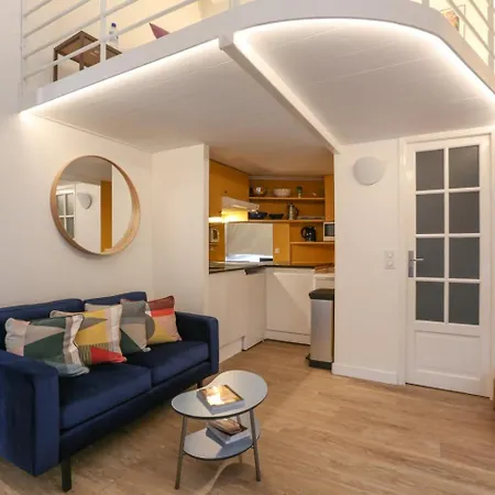 Mini-loft De Charme Au Coeur De Apartment Paris