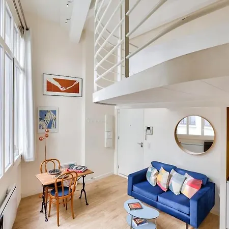 Mini-loft De Charme Au Coeur De Apartamento